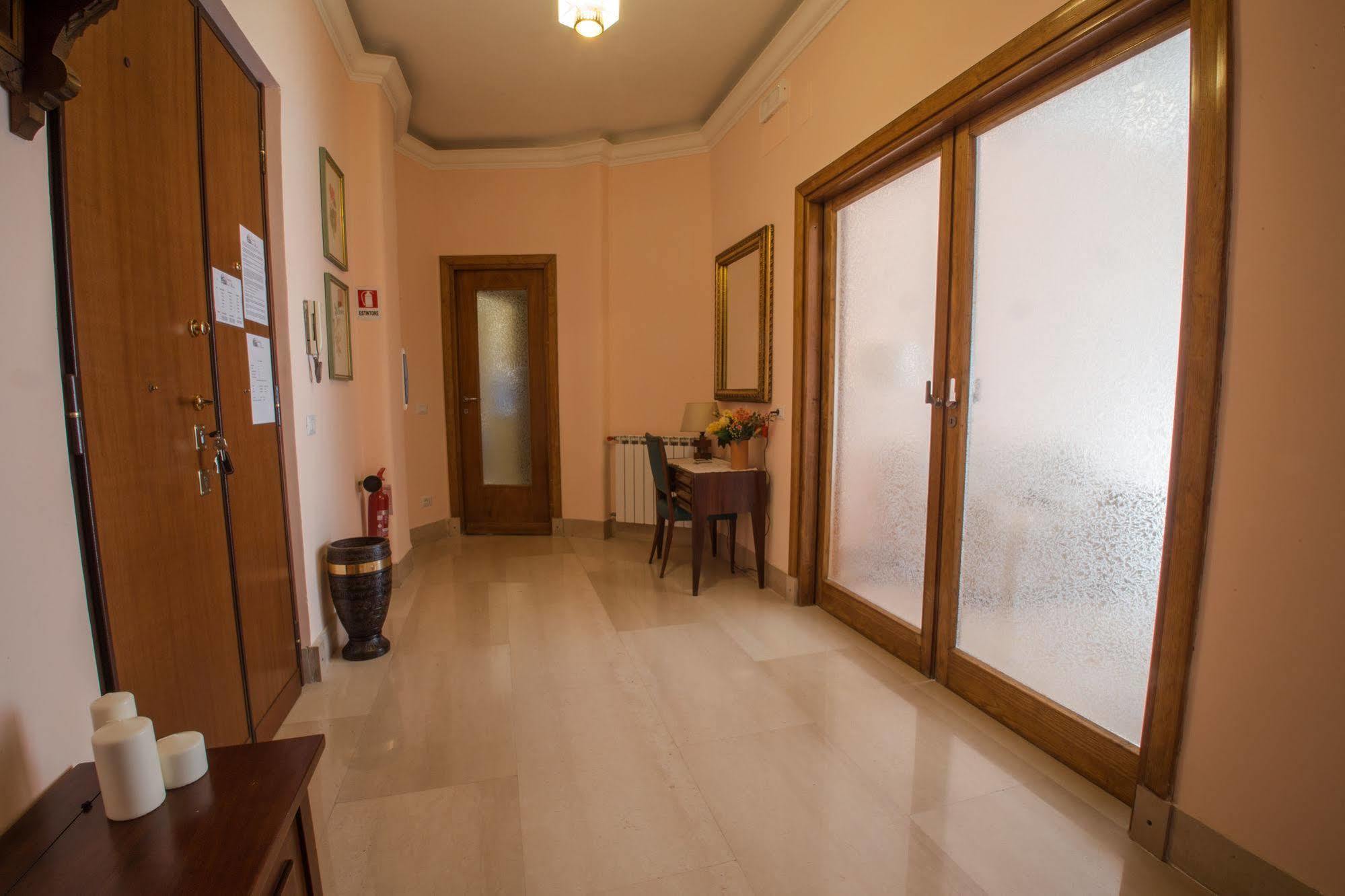 Desiderio Di Roma Hotel Екстериор снимка