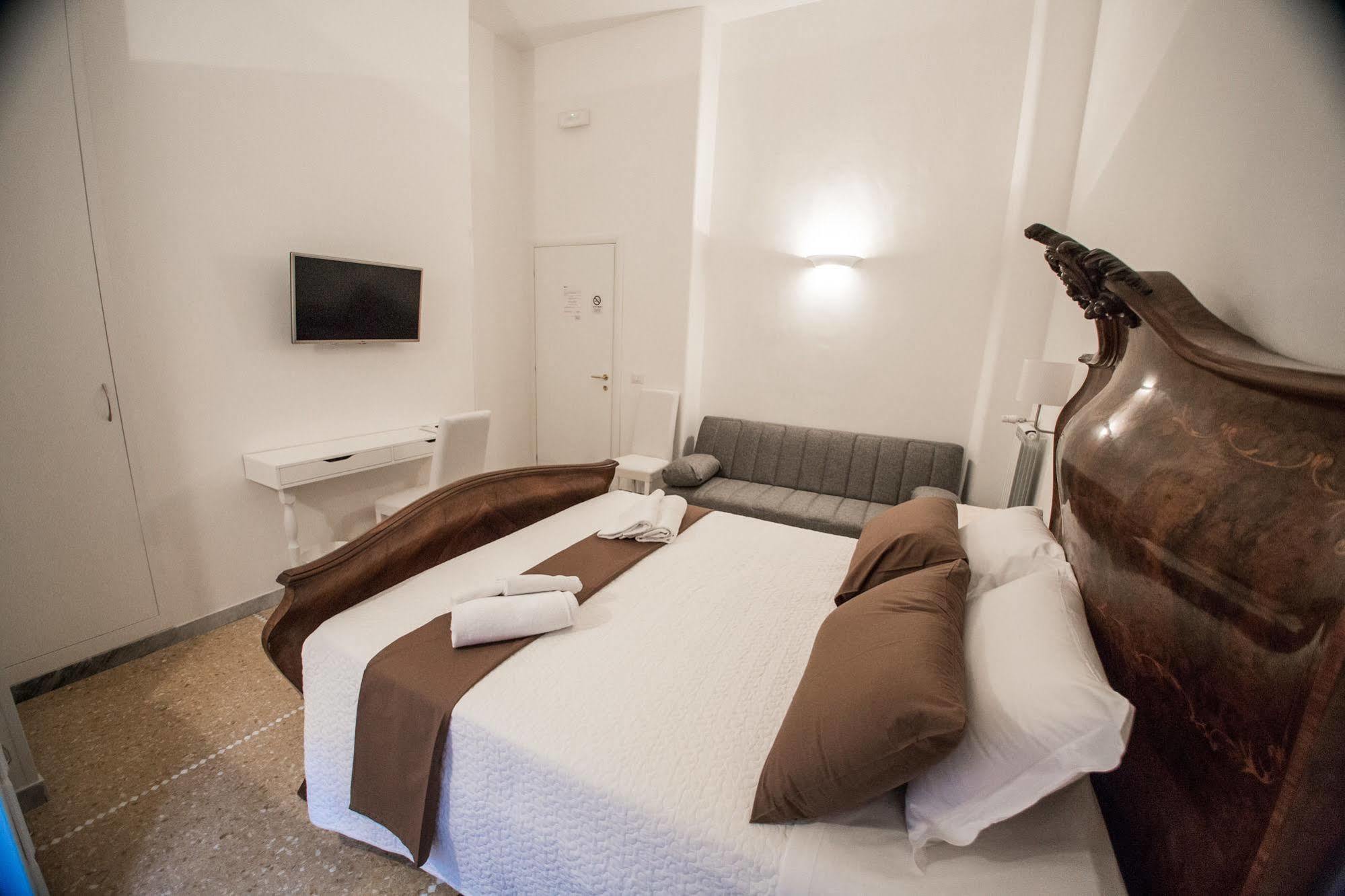 Desiderio Di Roma Hotel Екстериор снимка